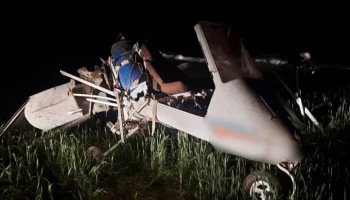 Мужчина погиб при падении легкомоторного самолета в Саратовской области