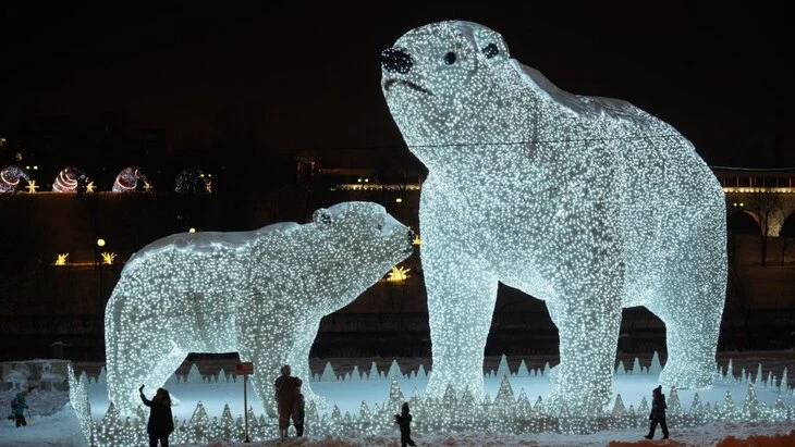 Праздничная композиция "Полярные медведи" появится на северо-востоке Москвы Праздничная композиция "Полярные медведи" появится на северо-востоке Москвы