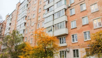 В жилом доме в районе Лосиноостровский в 2025 году произведут замену всего лифтового оборудования с 