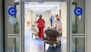 Число отравившихся готовой едой в Бурятии достигло 89 человек