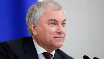 Володин: Закон об условиях зачисления детей мигрантов в школы РФ вступил в силу