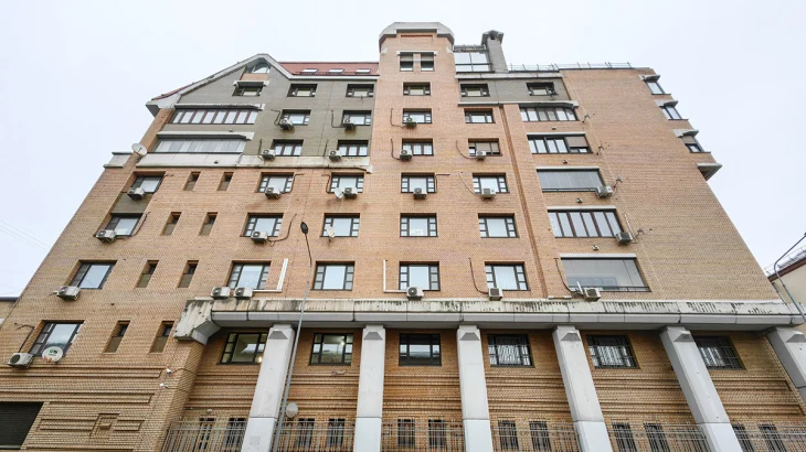 «112»: Долина отказалась отдать Лурье ключи от квартиры в Хамовниках «112»: Долина отказалась отдать Лурье ключи от квартиры в Хамовниках