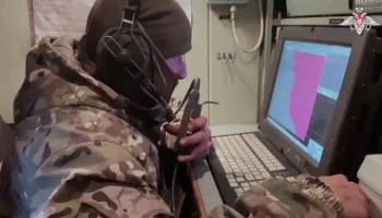 Губернатор Севастополя заявил, что силы ПВО сбили воздушную цель над акваторией