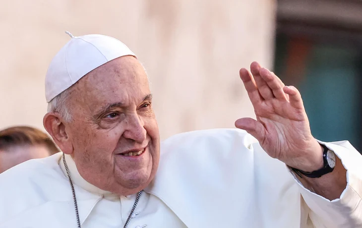 СМИ: Папа Римский трижды за ночь терял сознание, Ватикан готовит похоронный совет СМИ: Папа Римский трижды за ночь терял сознание, Ватикан готовит похоронный совет