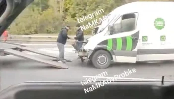 ДТП произошло на внутренней стороне 35-го километра МКАД