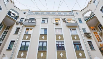 Три построенных в 1912 году дома капитально отремонтировали в Москве