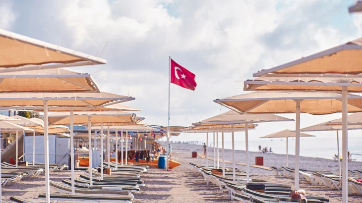 Туристка из России умерла в гостинице в турецкой Аланье Туристка из России умерла в гостинице в турецкой Аланье