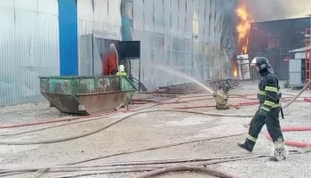 Пожар в цехе по производству мебели в подмосковной Шатуре потушен