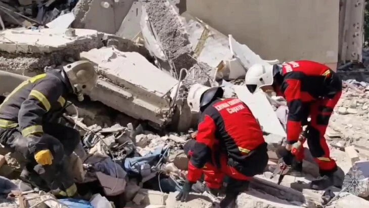 Количество жертв взрыва газа в Саратове увеличилось до 6 Количество жертв взрыва газа в Саратове увеличилось до 6