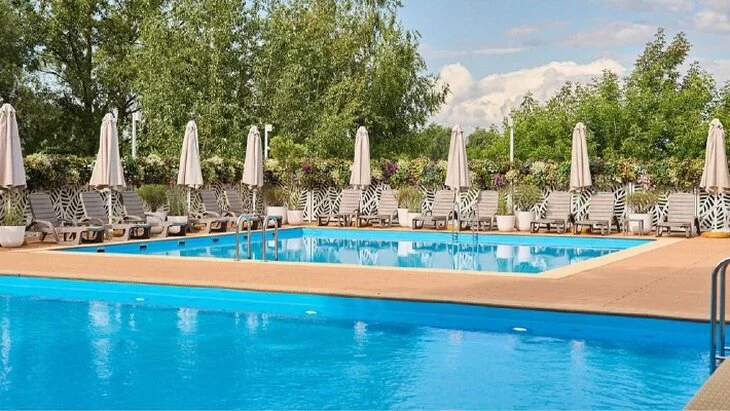 В парках "Москворецкий" и "Кузьминки-Люблино" появятся открытые бассейны В парках "Москворецкий" и "Кузьминки-Люблино" появятся открытые бассейны