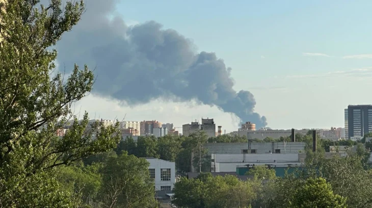 МЧС: Площадь пожара в Красногорске возросла до четырех тысяч квадратных метров МЧС: Площадь пожара в Красногорске возросла до четырех тысяч квадратных метров