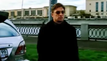 "Известия": актер Анатолий Зобнин из "Бумера" скончался в больнице