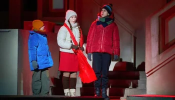 Спектакль "Соборная площадь" открыл путь на сцену молодым начинающим артистам