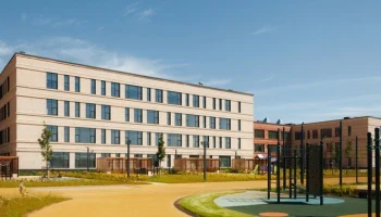 Строительство новой школы на 550 мест завершилось в Крюкове