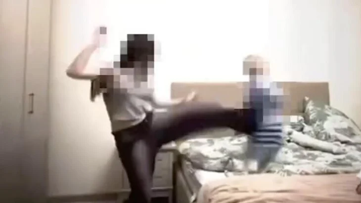 Детский омбудсмен Москвы возьмет на контроль случай издевательства школьниц над ребенком