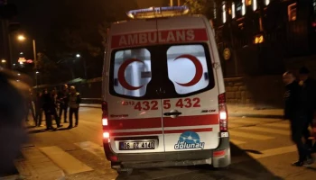 IHA: микроавтобус с иностранными туристами попал в ДТП в Турции