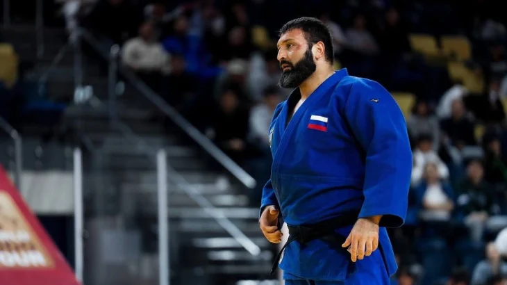 Россиянин Инал Тасоев стал трехкратным чемпионом мира по дзюдо Россиянин Инал Тасоев стал трехкратным чемпионом мира по дзюдо