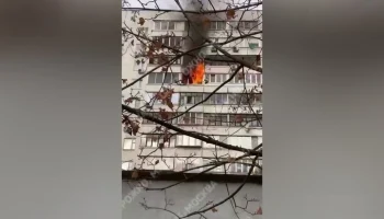 Огнеборцы ликвидировали пожар в квартире на юго-востоке Москвы