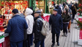 Ярмарки на площадках "Московских сезонов" приглашают за покупками