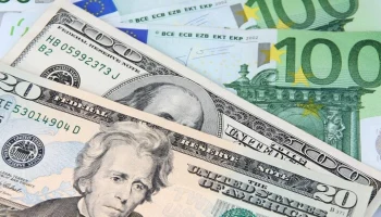 Доля доллара и евро при расчетах за российский экспорт впервые упала ниже 20%