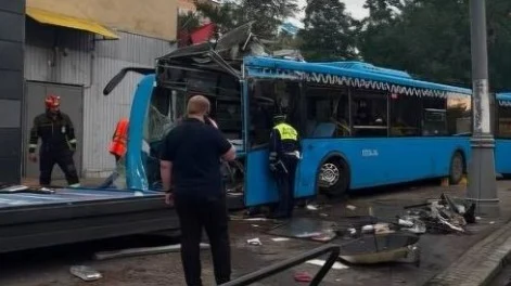 Прокуратура взяла на контроль ход проверки после ДТП с автобусом в центре Москвы Прокуратура взяла на контроль ход проверки после ДТП с автобусом в центре Москвы