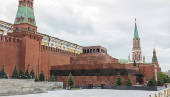 Мавзолей Ленина закроется почти на месяц с 23 апреля