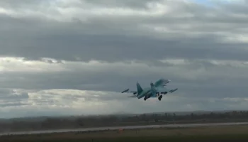 Российский Су-34 ударил по скоплению ВСУ под Курском (видео)