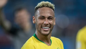 Футболист &laquo;Сантоса&raquo; Неймар заболел коронавирусом