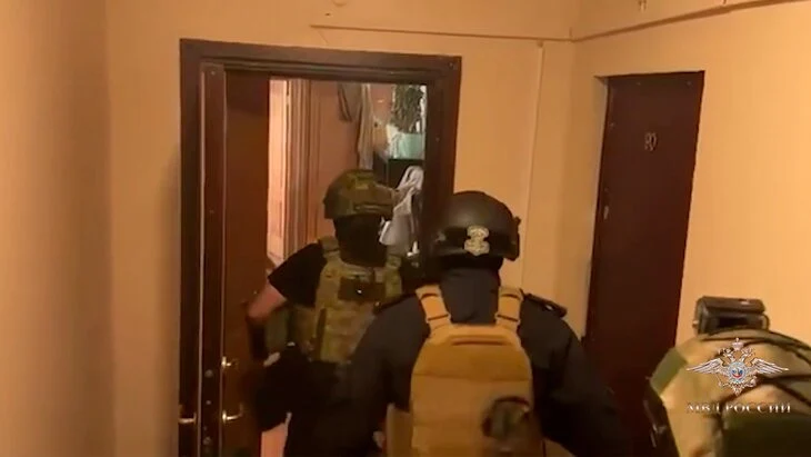 В РФ задержаны мошенники, укравшие у жителей 78 регионов более 200 млн руб В РФ задержаны мошенники, укравшие у жителей 78 регионов более 200 млн руб