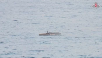Военные РФ отразили попытку атаки надводного беспилотника в Севастополе