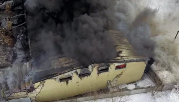 Открытое горение на складе в Подмосковье ликвидировано