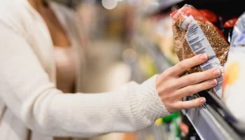 Минпромторг предлагает провести эксперимент по маркировке меда, муки и круп