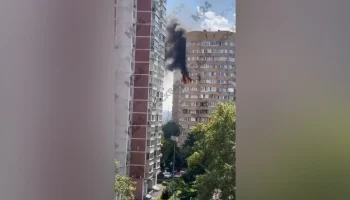 Пожар произошел в квартире дома на юге Москвы