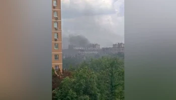Пожар произошел в доме на юго-западе Москвы