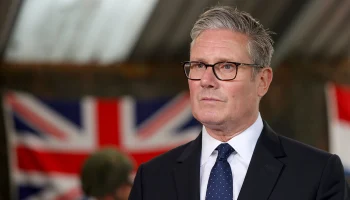 Стармер и фон дер Ляйен обсудили использование активов РФ для помощи Украине Стармер и фон дер Ляйен обсудили использование активов РФ для помощи Украине