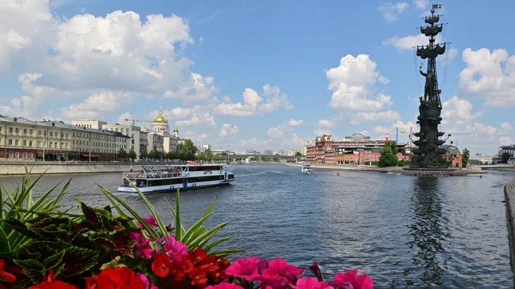 Синоптик Паршина: Температура воды в Москве-реке стала сравнима с Черным морем Синоптик Паршина: Температура воды в Москве-реке стала сравнима с Черным морем