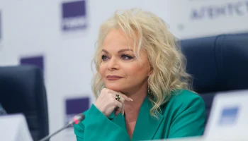 Адвокат Хаминский: Суд может пойти Долиной навстречу и отсрочить выселение Адвокат Хаминский: Суд может пойти Долиной навстречу и отсрочить выселение