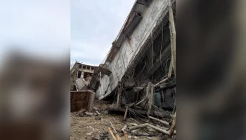 Женщина погибла при обрушении путепровода в Вязьме