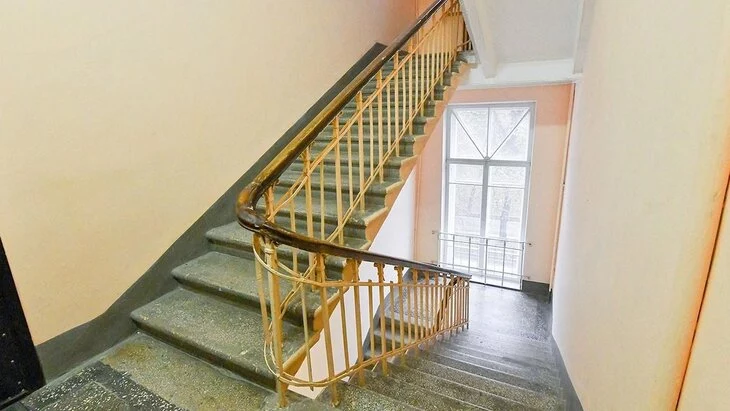 Более 9 тысяч подъездов жилых домов отремонтированы в Москве с начала года Более 9 тысяч подъездов жилых домов отремонтированы в Москве с начала года