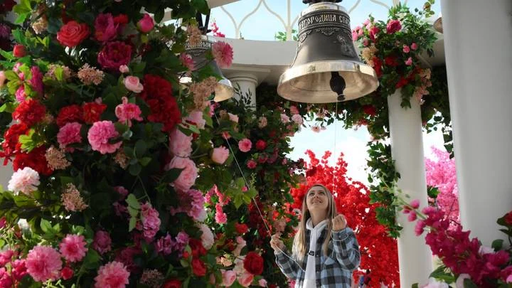 Москвичка Екатерина Воропай оценила новую локацию на Пушкинской набережной