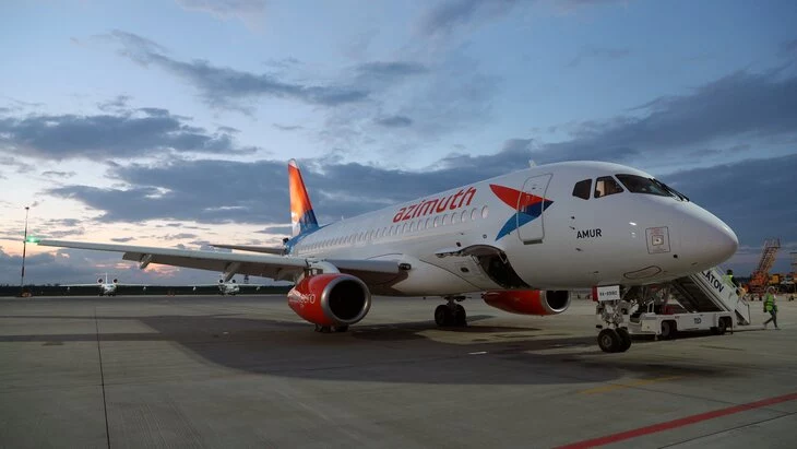Рейс из Уфы в Омск вернулся в аэропорт вылета по техническим причинам