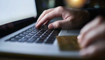Эксперты &laquo;Перезвони сам&raquo; напомнили о государственных мерах защиты от мошенников
