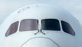 Тысячи россиян застряли в ОАЭ из-за проблем с авиасообщением