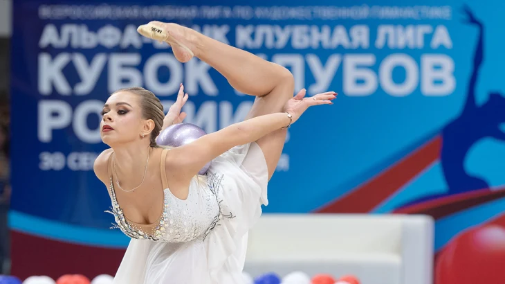 Чемпионка России по художественной гимнастике Анна Попова завершила карьеру Чемпионка России по художественной гимнастике Анна Попова завершила карьеру