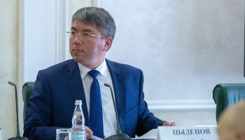 Глава Бурятии Цыденов уточнил источник заражения чумой умершей девушки