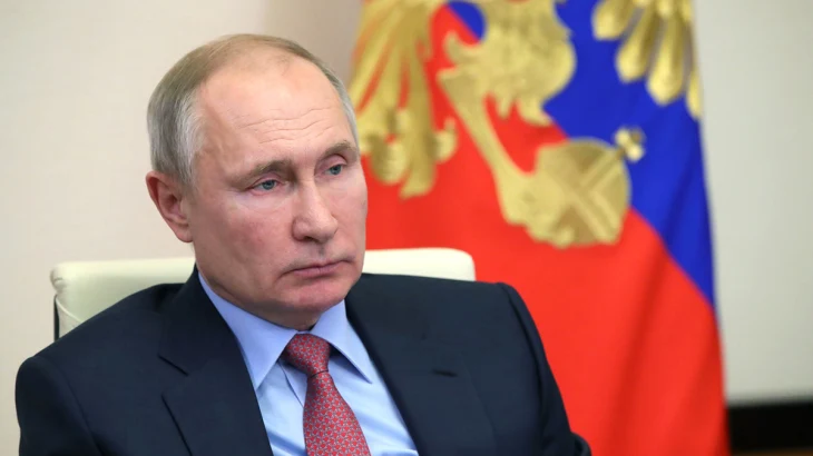 Путин предложил наладить в России конвейерную сборку атомных энергоблоков Путин предложил наладить в России конвейерную сборку атомных энергоблоков