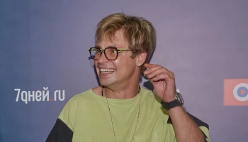 Артист Александр Головин посетил Единый пункт отбора на военную службу по контракту