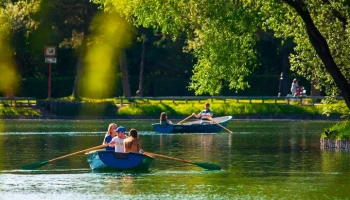 Число разрешенных для купания зон в Москве увеличили до шести