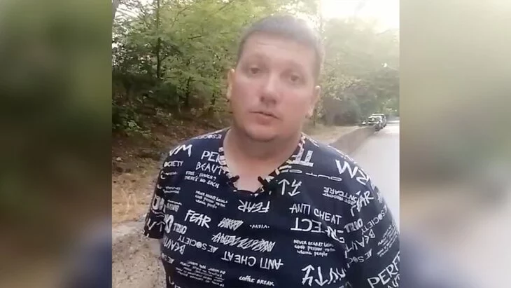 Водитель автобуса рассказал о вывозе людей из-под обстрелов ВСУ в Севастополе Водитель автобуса рассказал о вывозе людей из-под обстрелов ВСУ в Севастополе