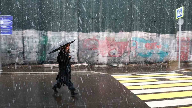 Синоптики предупредили москвичей о снеге с дождем 6 декабря Синоптики предупредили москвичей о снеге с дождем 6 декабря